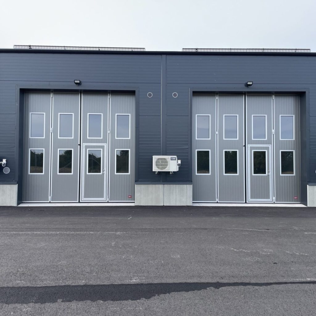 IMG 2846 scaled 1200x1200